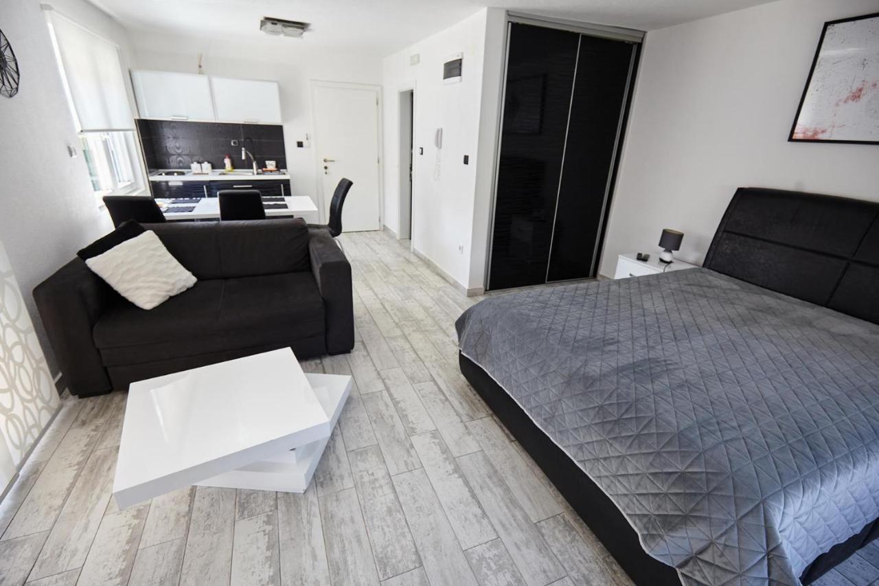 Apartment Azulmburgo Vrnjačka Banja Eksteriør bilde