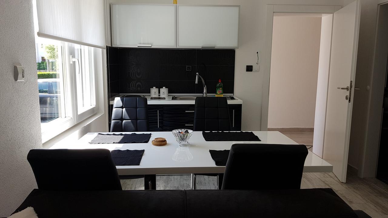Apartment Azulmburgo Vrnjačka Banja Eksteriør bilde